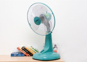 Quạt lửng Senko LS1630